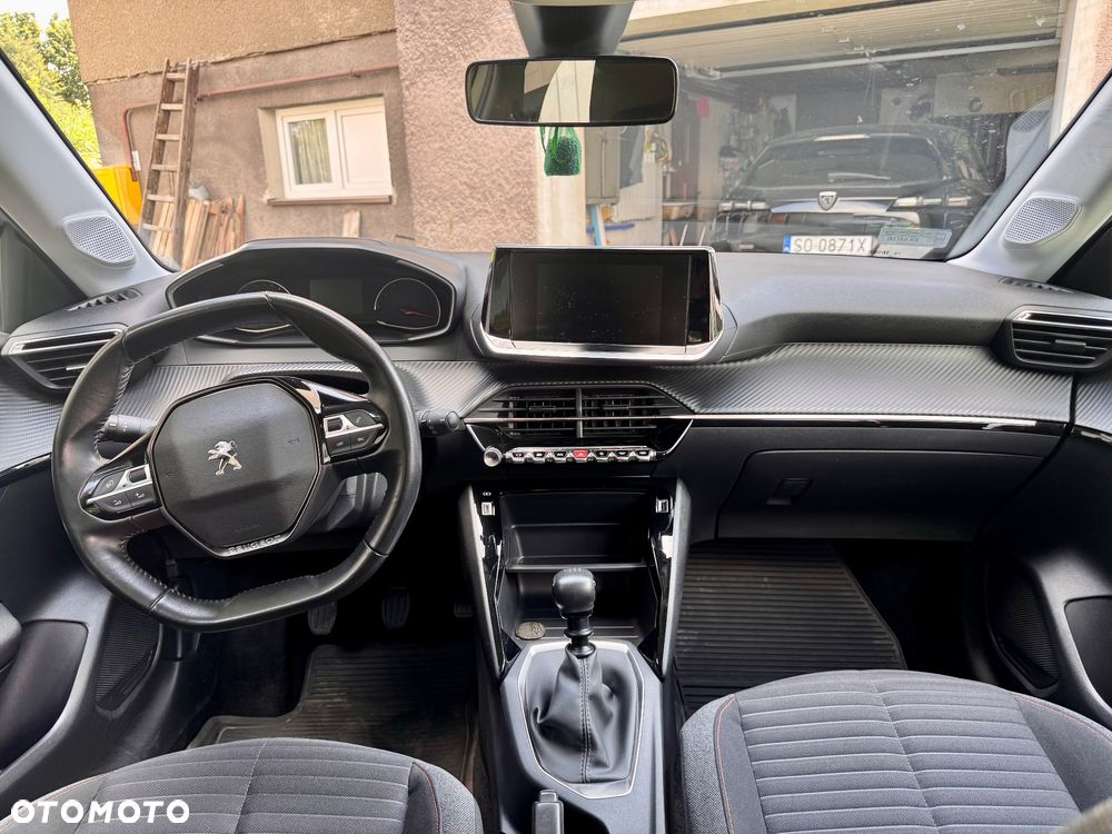 Peugeot 208 1.2 PureTech Allure Pack S&S - 17