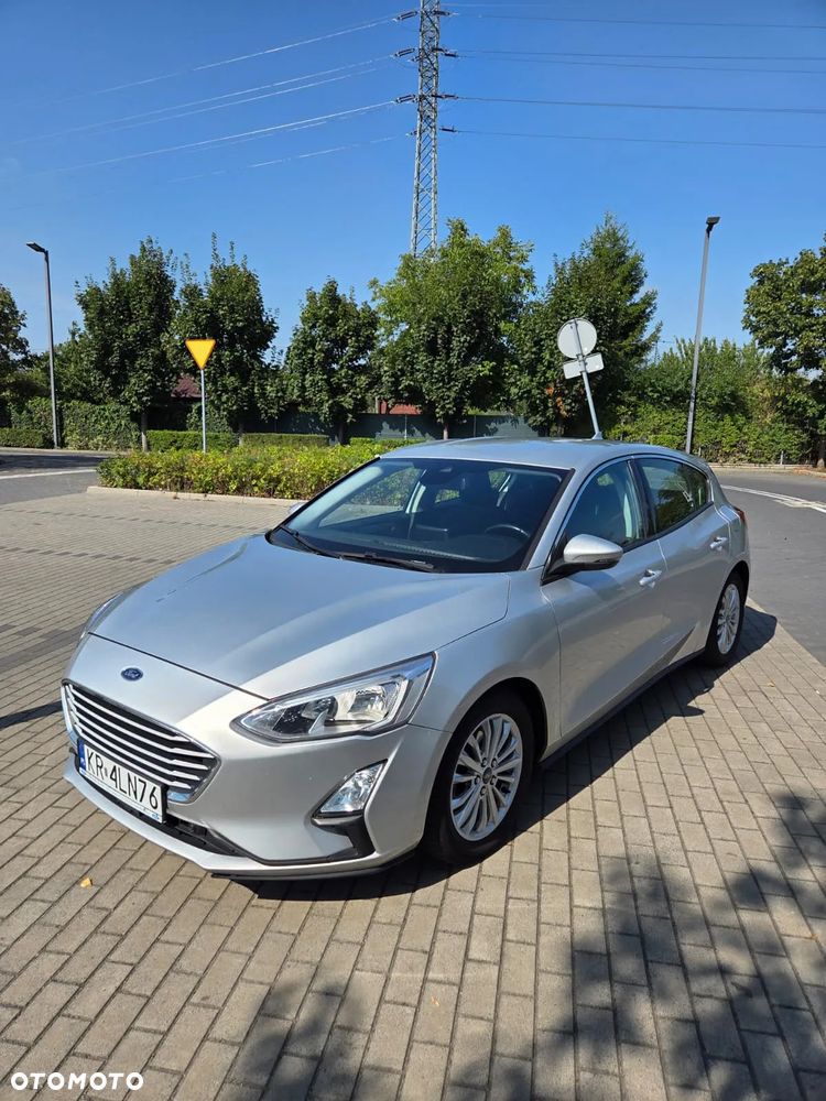 Ford Focus 1.5 TDCi Titanium PowerShift - 5