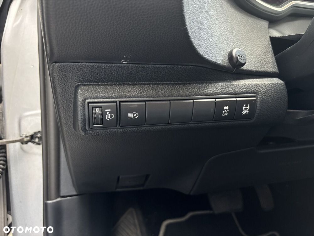 Toyota Corolla 1.8 Hybrid Comfort - 25
