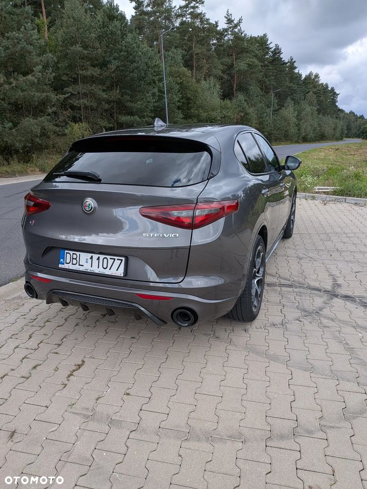 Alfa Romeo Stelvio 2.0 Turbo Veloce Q4 - 7