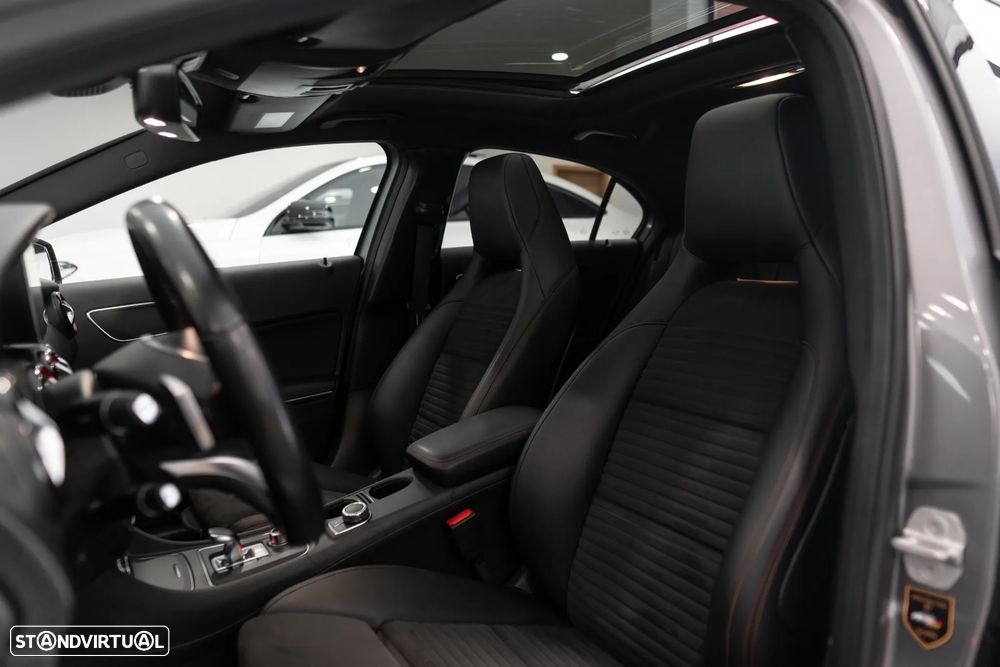 Mercedes-Benz A 45 AMG 4Matic Speedshift 7G-DCT - 26