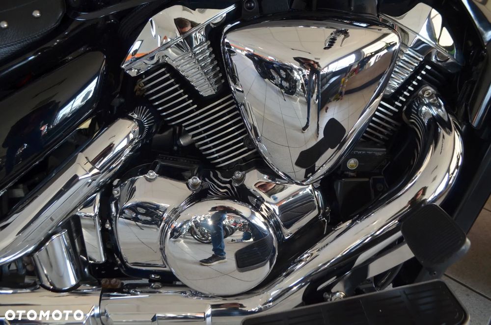 Suzuki Boulevard - 13