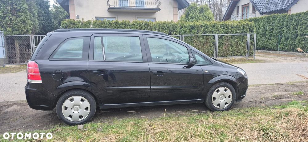 Opel Zafira 1.6 Enjoy - 2