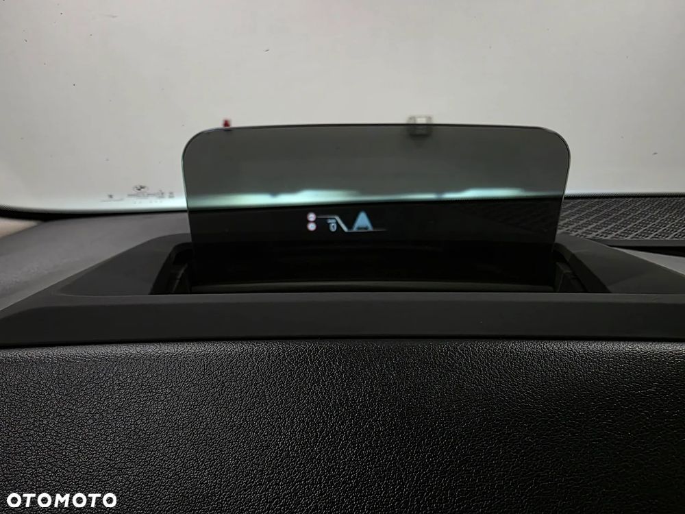 BMW Seria 2 218d Luxury Line sport - 21