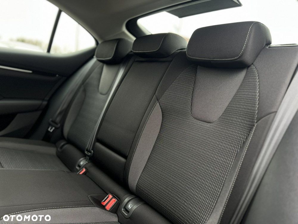 Skoda Octavia 1.0 TSI Ambition - 38