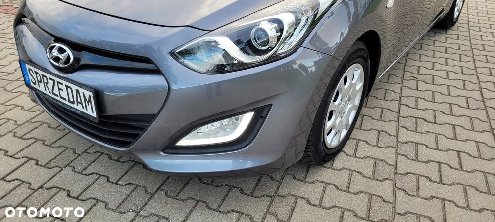 Hyundai i30 1.4 Classic - 9