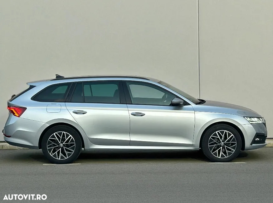 Skoda Octavia Combi 2.0 TDI Style - 10