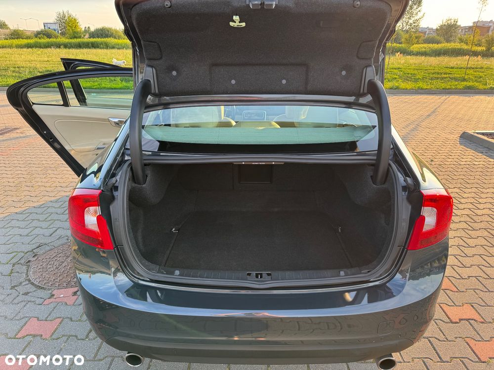 Volvo S60 2.5 T5 - 15