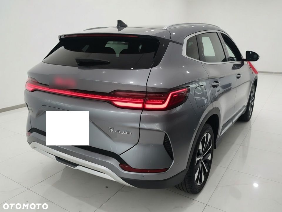 BYD Seal U - 8