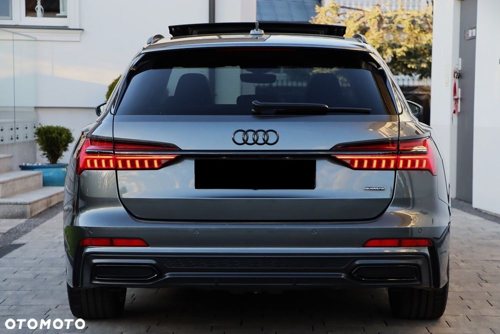 Audi A6 Avant 55 TFSI e quattro S tronic S line - 12