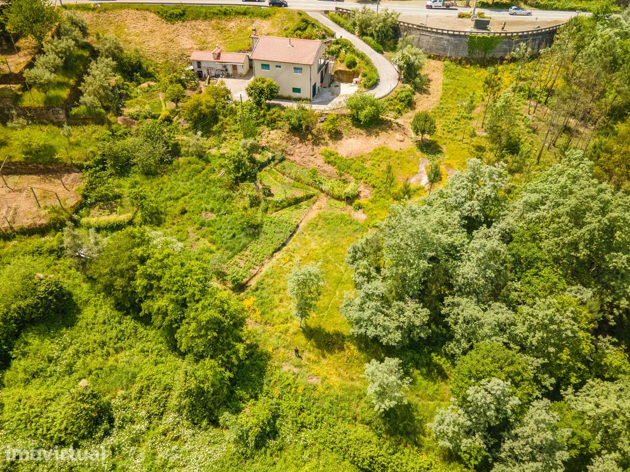 Terreno com Vista Campestre em Marco de Canaveses - Grande imagem: 4/13
