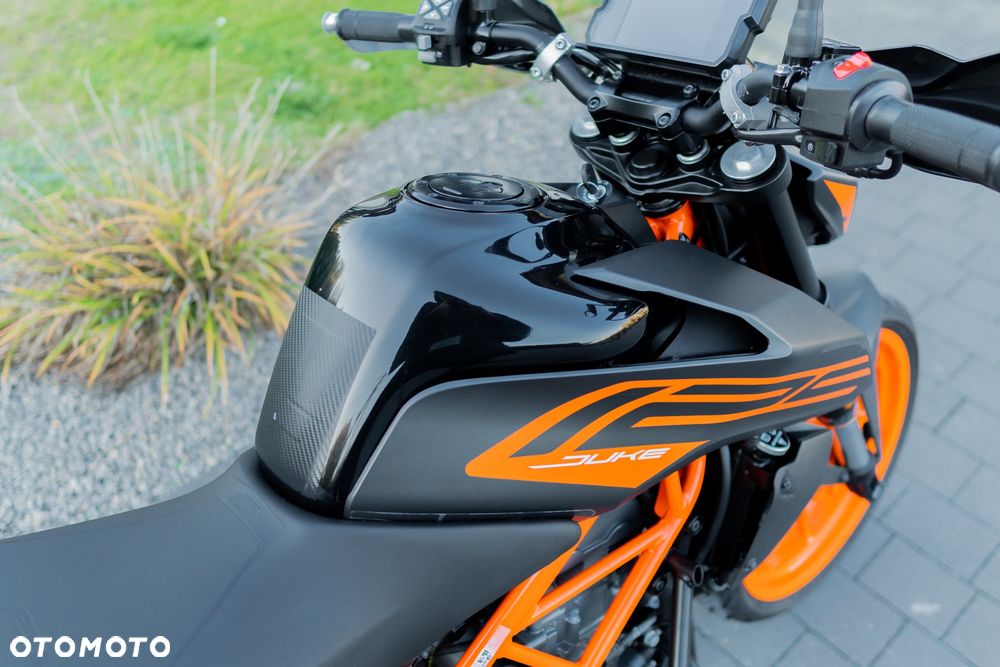 KTM Duke - 19