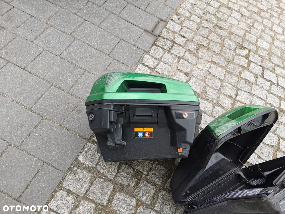 Kawasaki Ninja H2 SX - 16