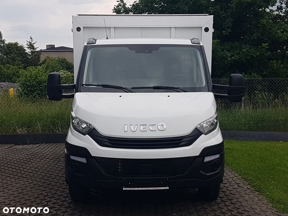 Iveco 70C18 KONTENER ROLETY BOK DO TRANSPORTU WODY 3,66x2,21x1,86 KLIMA DMC 7 TON RAMA DO ZABUDOWY - 17