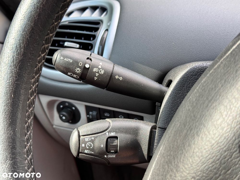 Citroën Xsara Picasso - 11