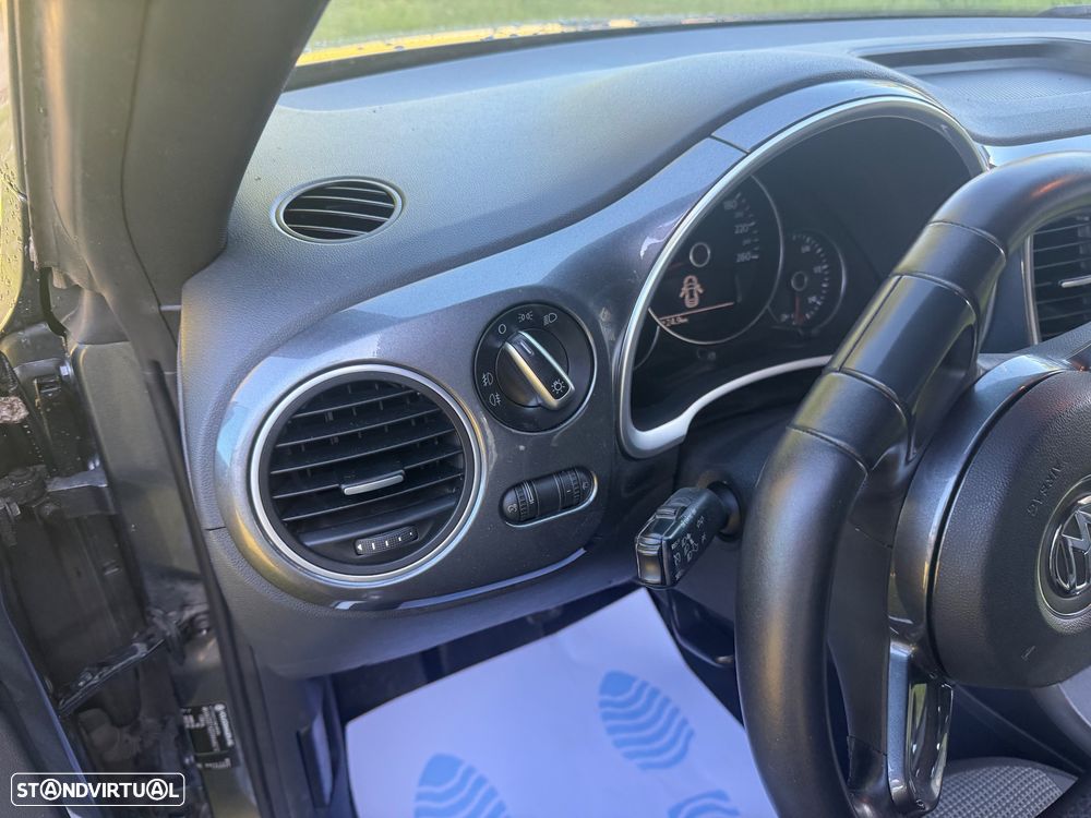 VW New Beetle 1.6 TDi Design - 17