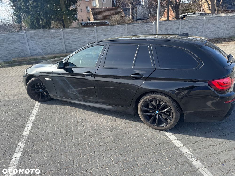 BMW Seria 5 530d xDrive - 5