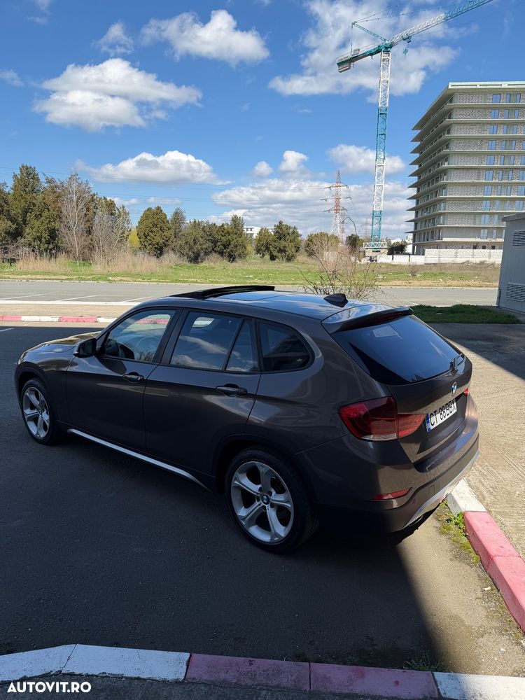 BMW X1 sDrive18d Aut. - 5