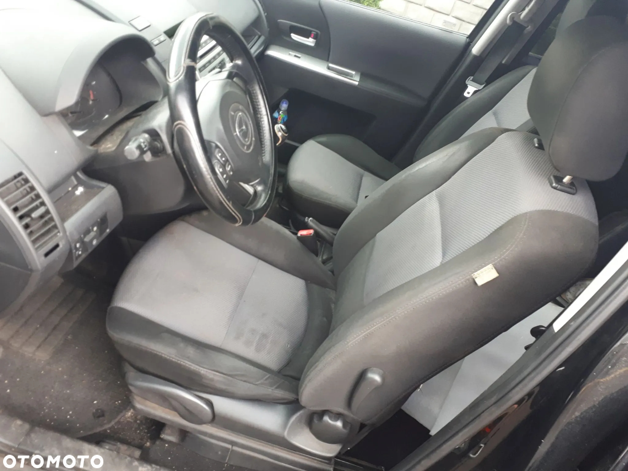 MAZDA 5 CR19 05-07 KLAPKA WLEWU PALIWA A3F - 23