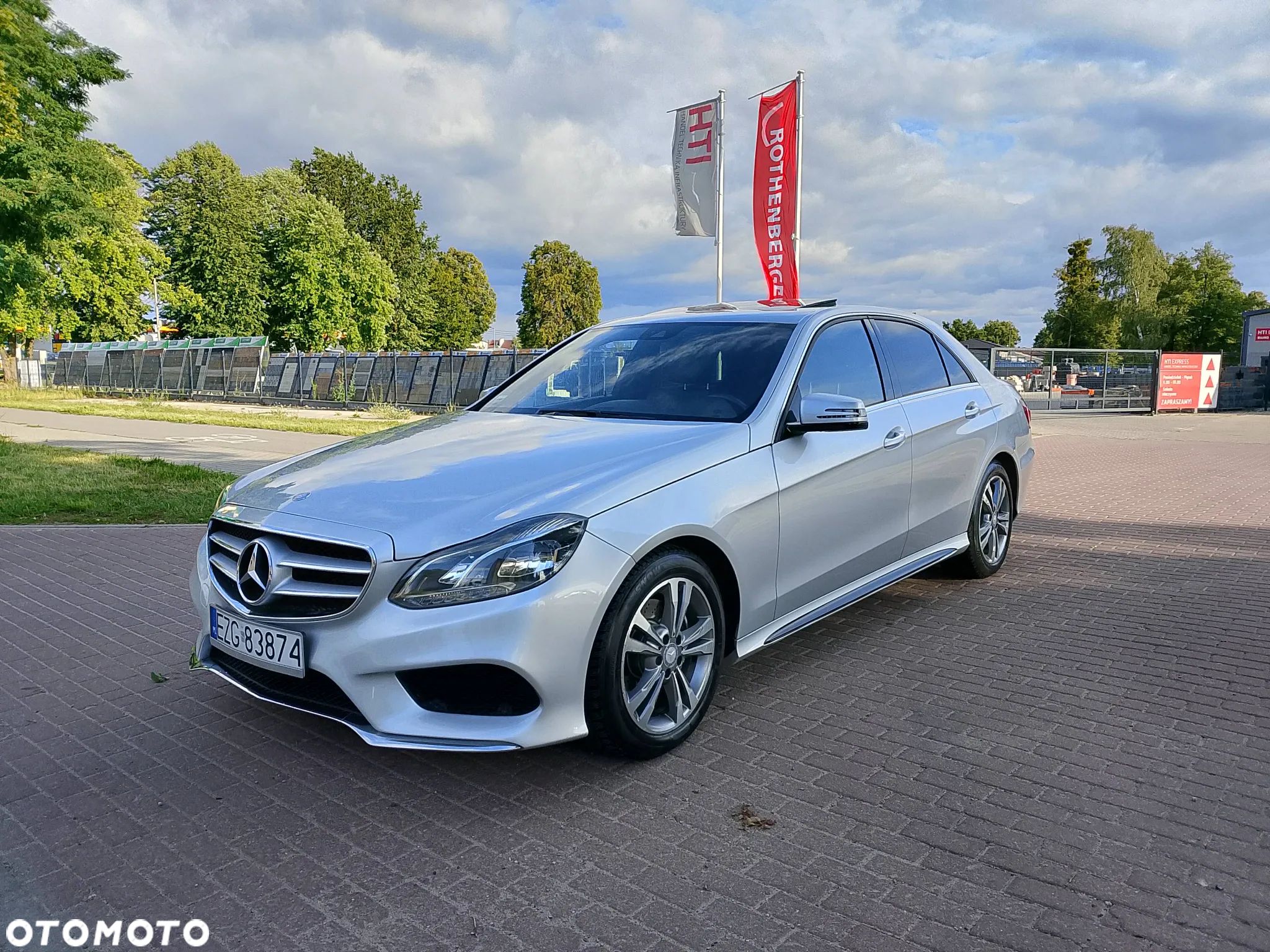 Mercedes-Benz Klasa E 250 BlueTEC 4-Matic Avantgarde - 1
