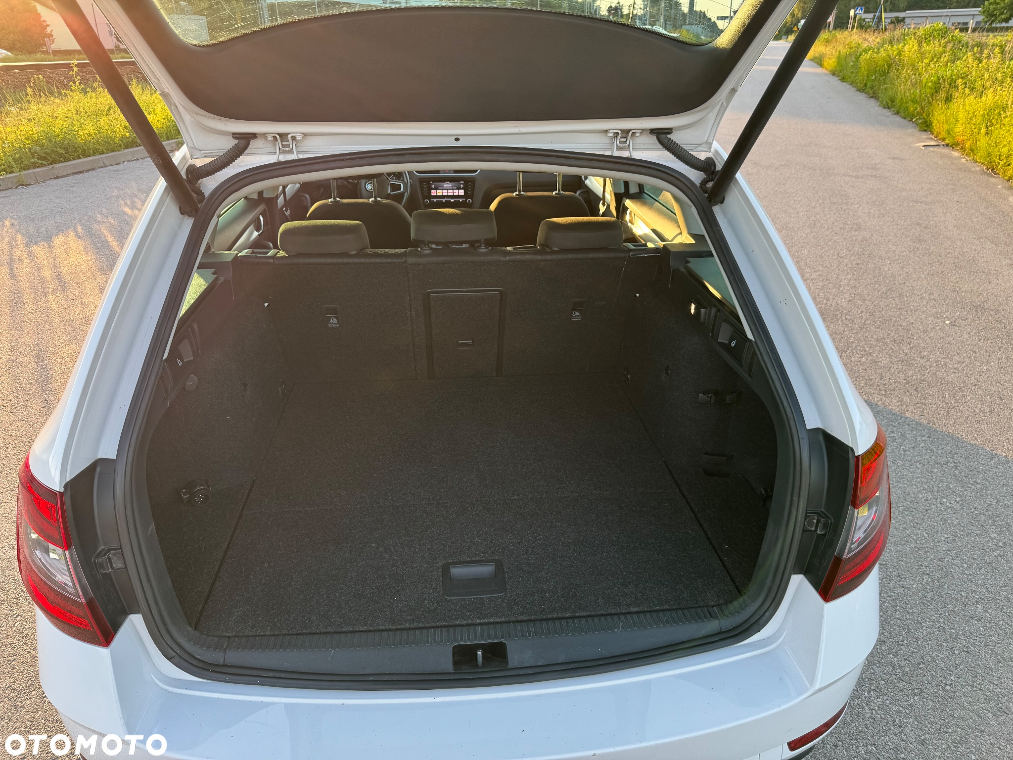 Skoda Octavia 2.0 TDI 4x4 Elegance DSG - 12