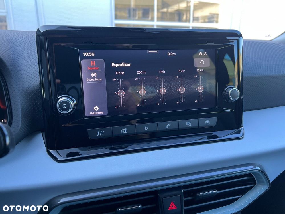 Seat Arona 1.0 TSI Marina S&S DSG - 25