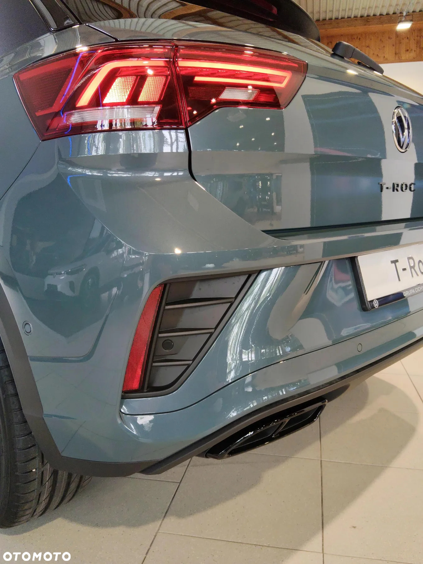 Volkswagen T-Roc 1.5 TSI R-Line DSG - 23