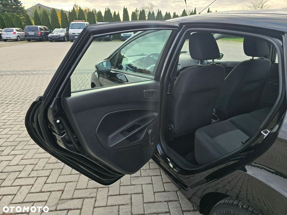 Ford Fiesta - 16