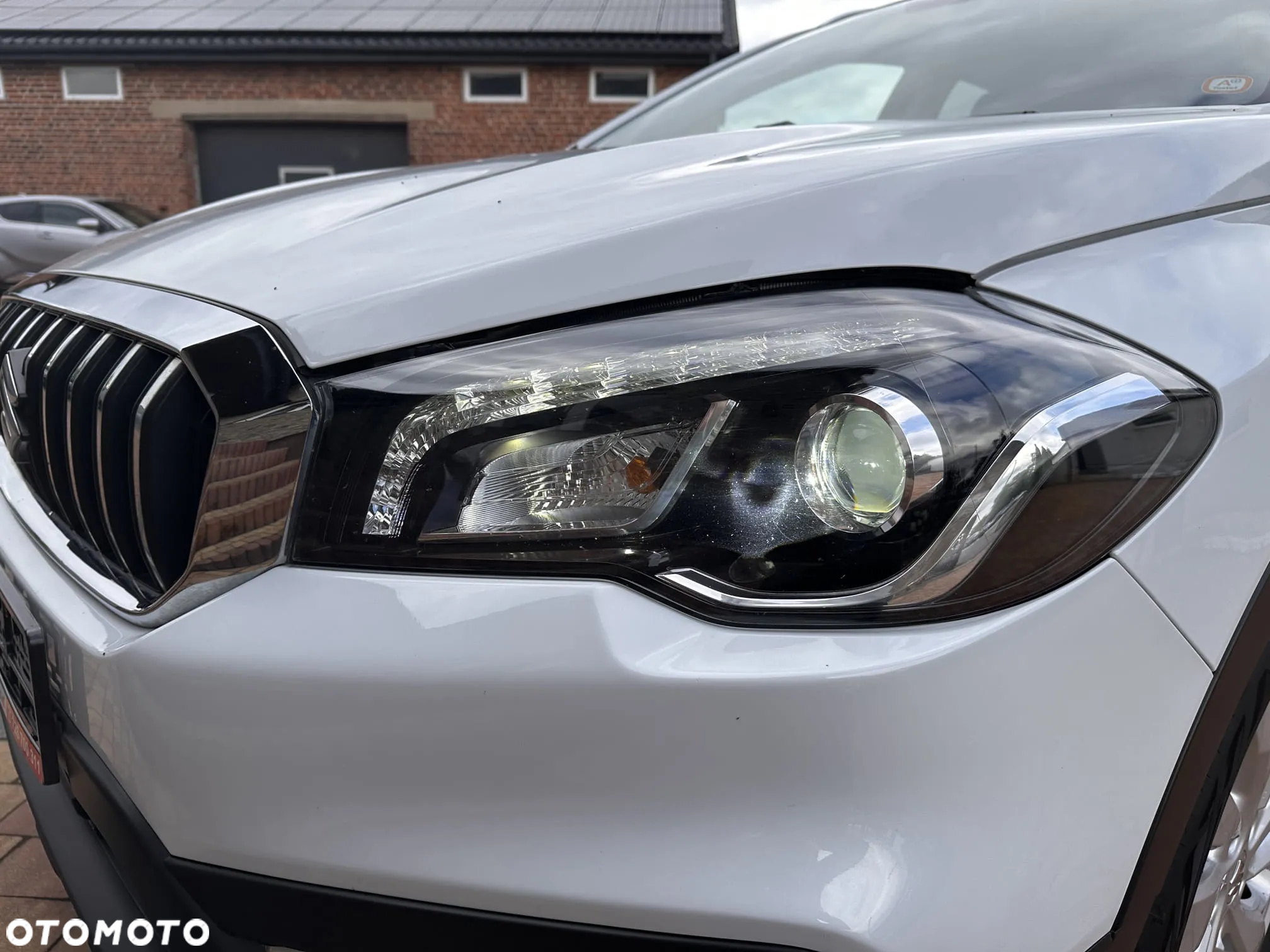 Suzuki SX4 S-Cross 1.4 SHVS Elegance SP - 16