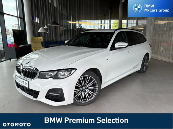 BMW Seria 3 330i xDrive M Sport sport