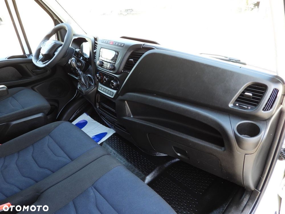 Iveco DAILY 35C16 CHŁODNIA KONTENER -5*C 8 PALET ZASILANIE 230V TEMPOMAT BLIŹNIACZE KOŁA KLIMATYZACJA  160KM - 40