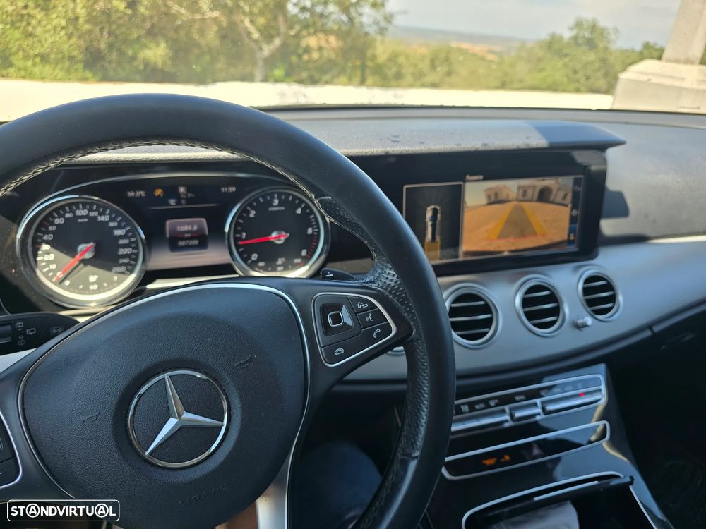 Mercedes-Benz E 220 d Avantgarde - 4