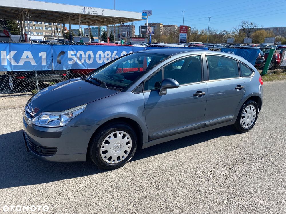 Citroën C4 1.6 16V Confort - 19
