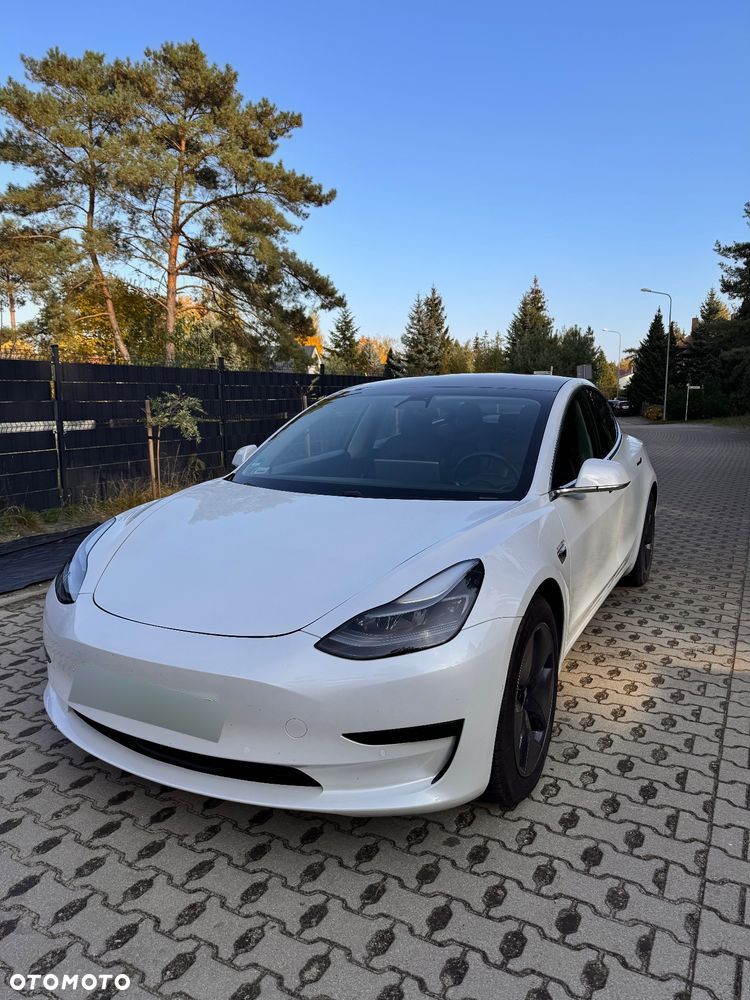 Tesla Model 3 Standard Range Plus - 2