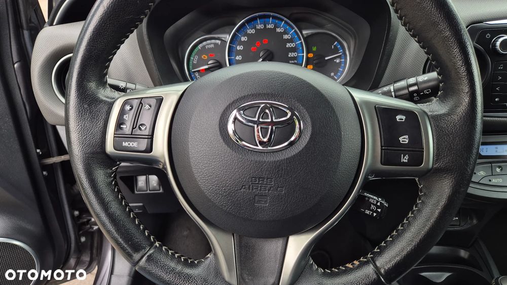 Toyota Yaris 1.5 VVT-i Style Selection - 26