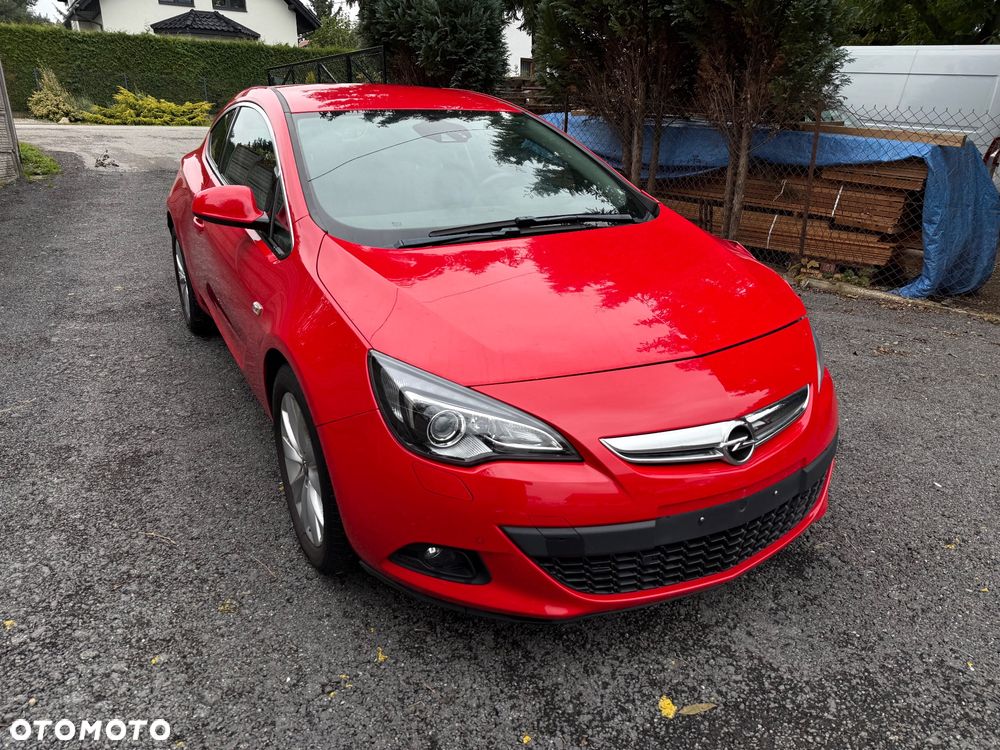 Opel Astra GTC 1.4 Turbo Automatik - 4