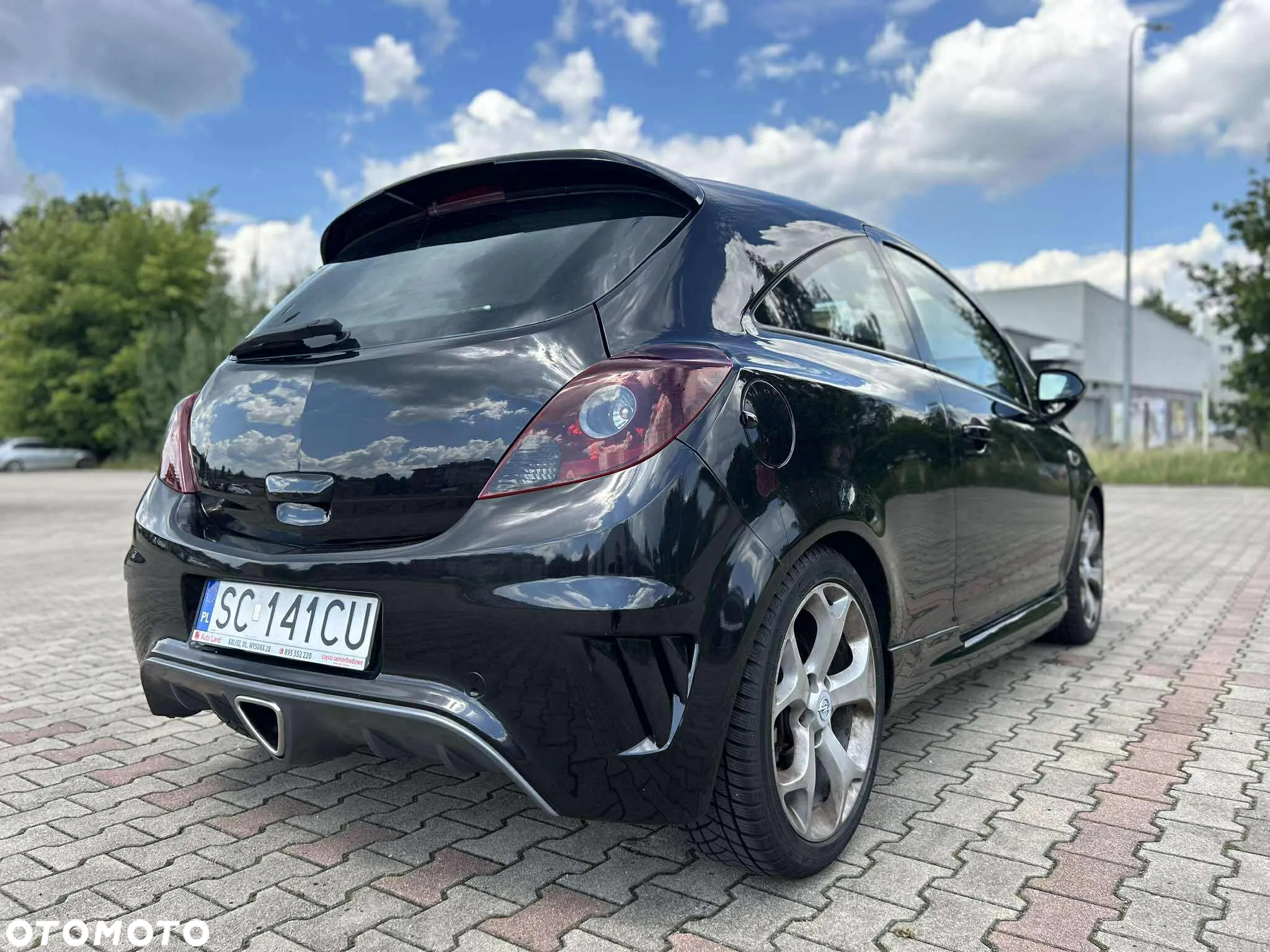 Opel Corsa 1.6T OPC - 3