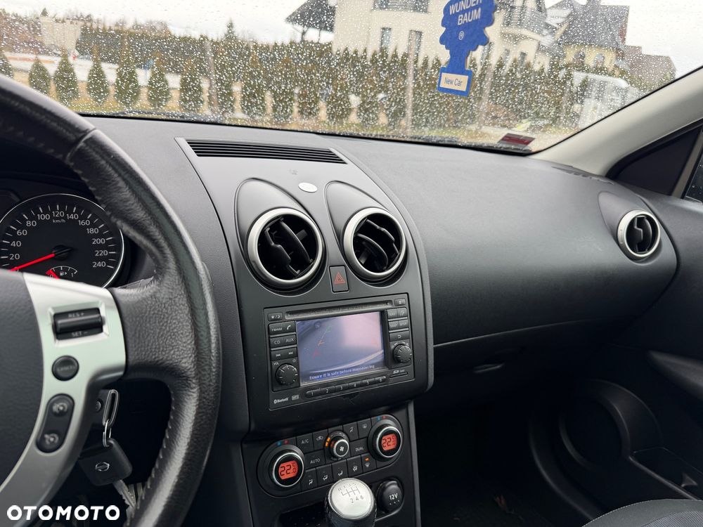 Nissan Qashqai ver-2-0-tdci-titanium - 23