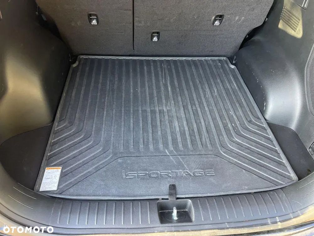 Kia Sportage - 18