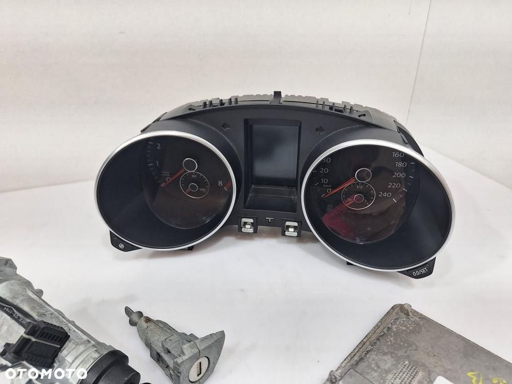 VW Golf VI Zestaw Startowy 1.6B 5K0920870D 06A906033JK - 2