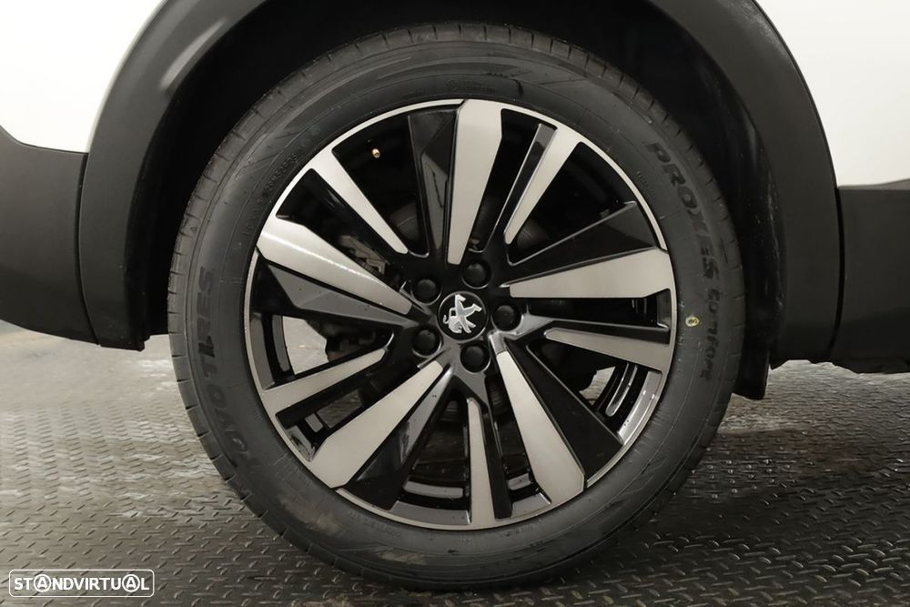 Peugeot 3008 1.2 PureTech GT EAT8 - 5