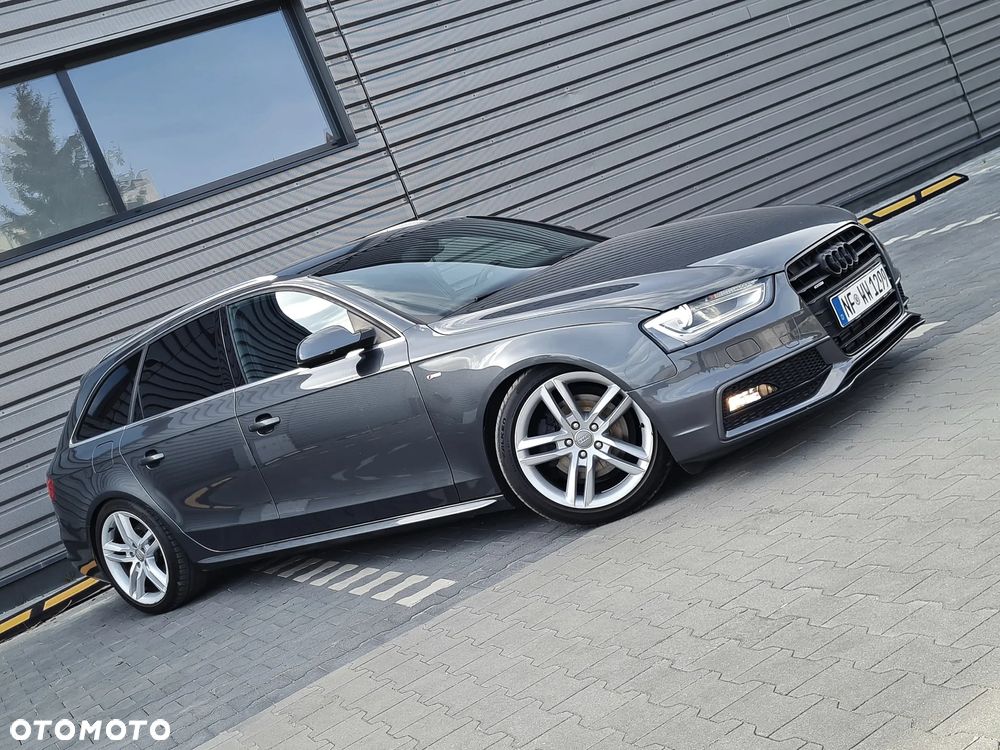 Audi A4 Avant 2.0 TDI DPF quattro S tronic S line Sportpaket - 9