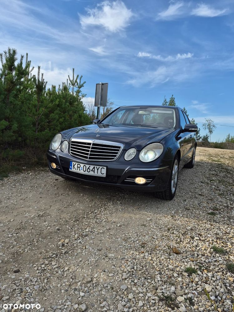 Mercedes-Benz Klasa E - 9
