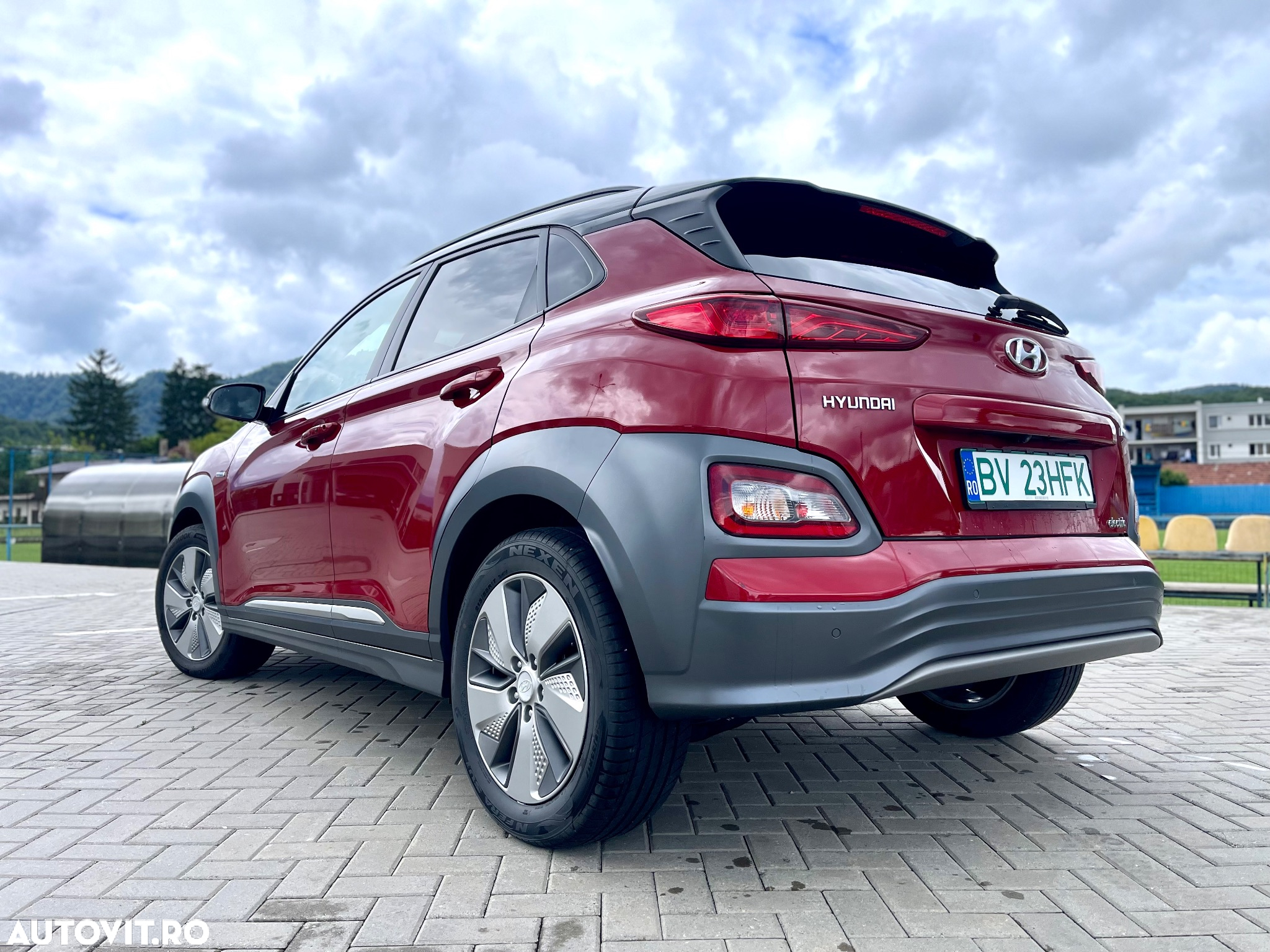 Hyundai KONA BEV 204 CP 64.8 kWh Premium - 8