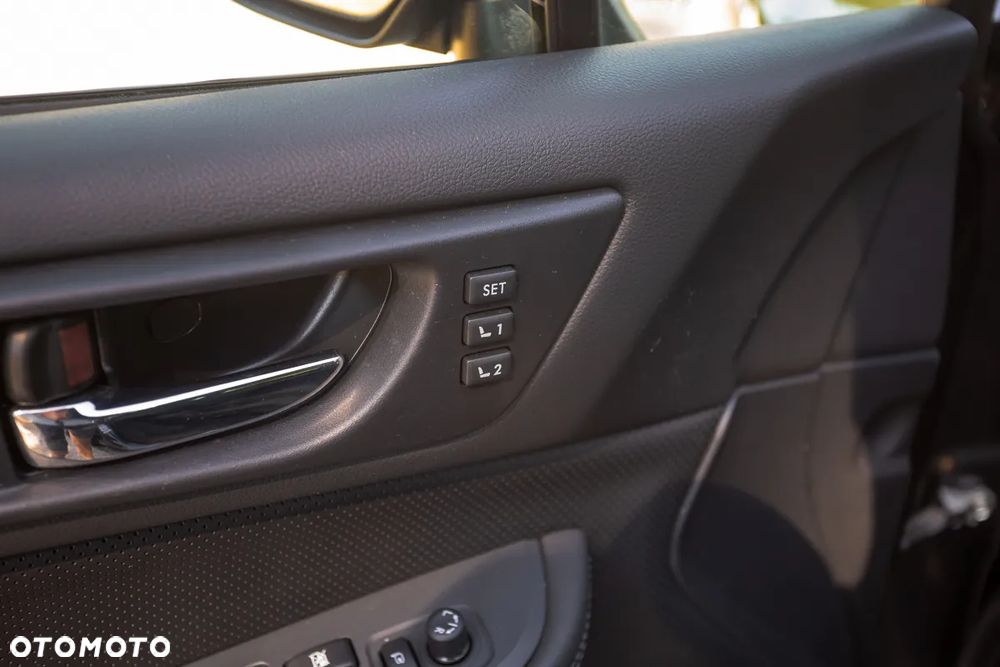 Subaru Outback 2.0 D Comfort AT - 27