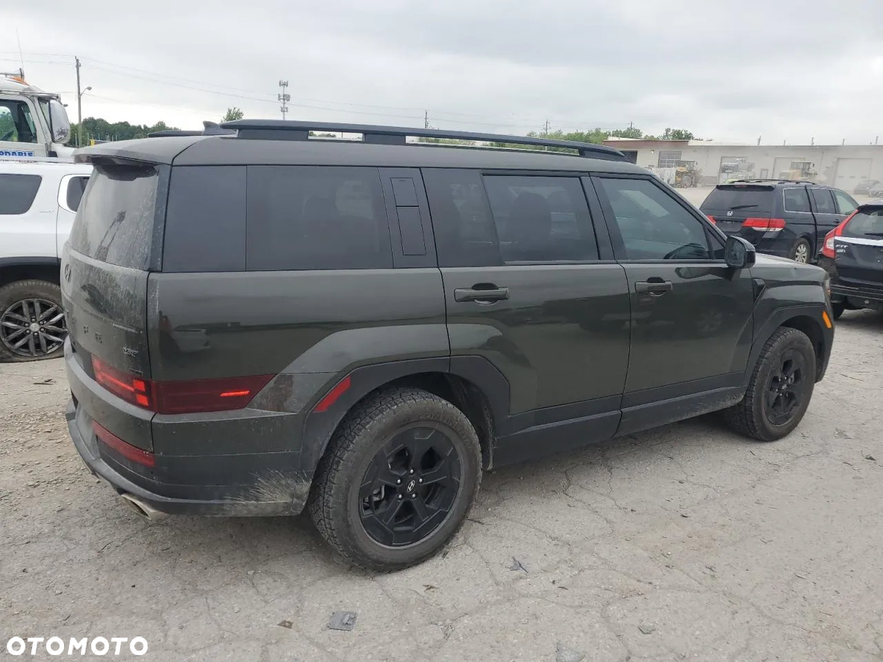 Hyundai Santa Fe - 4