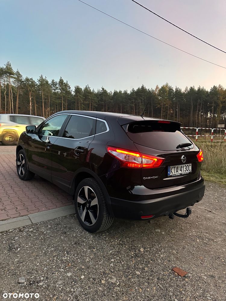 Nissan Qashqai 1.6 DCi 4x4 N-Connecta - 3