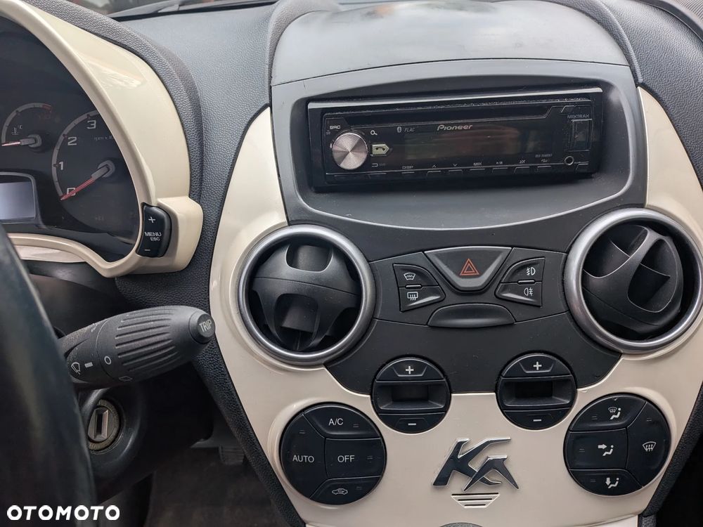 Ford KA 1.2 Titanium (air2) - 9