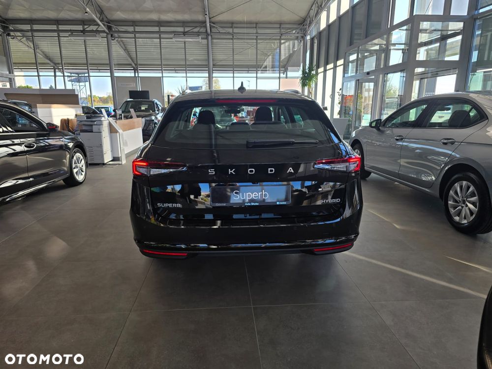 Skoda Superb - 4