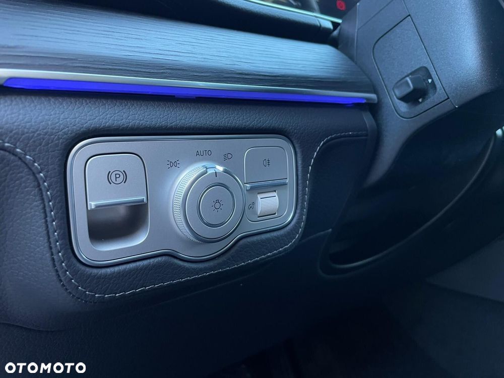 Mercedes-Benz GLE - 13